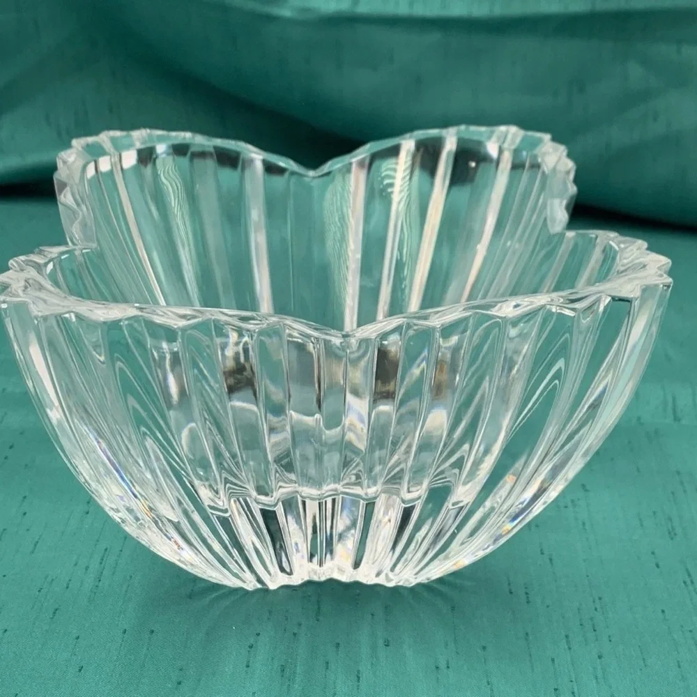 Vintage Crystal Glassware Mikasa Lydia Tulip Dish Elegant Home Decor Clear Glass - Picture 12 of 12